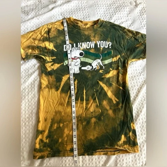 Bleach Dyed/Family Guy Tee/No Size/No Brand - Picture 7 of 8
